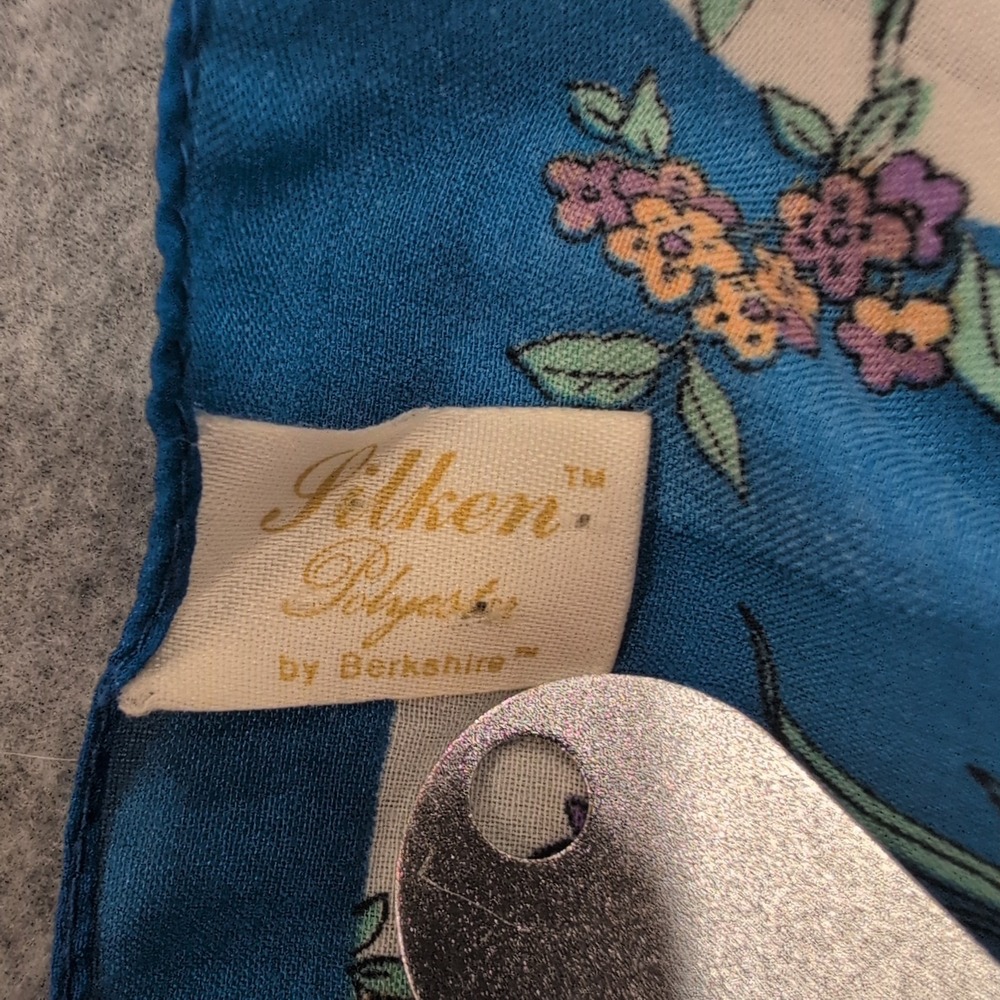 Vintage‎ Silken by Berkshire Scarf Floral Print Blue Purple Orange Women's - Picture 2 of 3